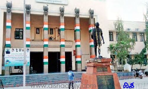 గాంధీభవన్‌లో కరోనా కల్లోలం.. కీలక నేతలకు పాజిటివ్