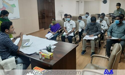 అలాంటి కుటుంబాలకు వెంటనే ప్రభుత్వ సహయం అందాలి.. కలెక్టర్ భవేశ్ మిశ్రా