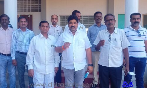 రవీందర్ సింగ్ నోరు అదుపులో పెట్టుకో: ట్రస్మా జిల్లా అధ్యక్షుడు