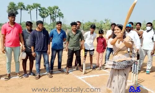 పల్లెటూరి ప్రతిభను ప్రపంచానికి తెలియజేస్తాం: ప్రియదర్శిని