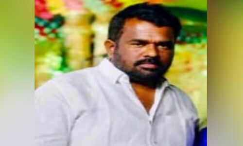 సోమారం సర్పంచ్‌కు షోకాజ్ నోటీసులు.. 15 రోజుల్లో వివరణ ఇవ్వాలి