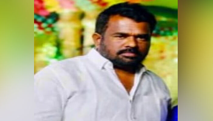సోమారం సర్పంచ్కు షోకాజ్ నోటీసులు.. 15 రోజుల్లో వివరణ ఇవ్వాలి సోమారం సర్పంచ్కు షోకాజ్ నోటీసులు.. 15 రోజుల్లో వివరణ ఇవ్వాలి