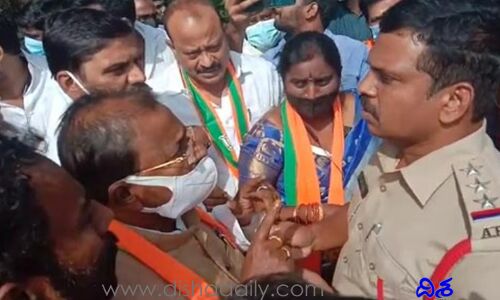 నందమూరు లో ఉద్రిక్తత.. బీజేపీ నేతల అరెస్ట్