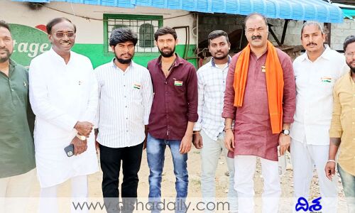 బీజేపీ కార్యకర్తలు టీఆర్ఎస్‌లో చేరడమేంటి.. అది ఫేక్ న్యూస్
