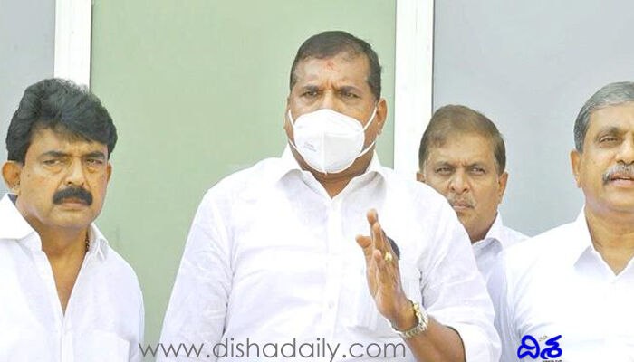 ఇకపై మీరు ఆహ్వానిస్తేనే చర్చలకు వస్తాం: మంత్రి బొత్స ఇకపై మీరు ఆహ్వానిస్తేనే చర్చలకు వస్తాం: మంత్రి బొత్స