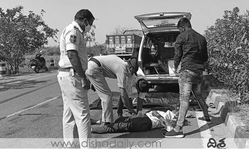కరీంనగర్‌‌లో ఘోర రోడ్డు ప్రమాదం..