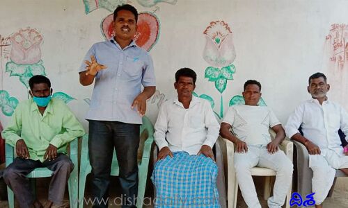 ప్రభుత్వ భూములను వాటి నుంచి కాపాడాలి.. సీపీఎం వార్నింగ్