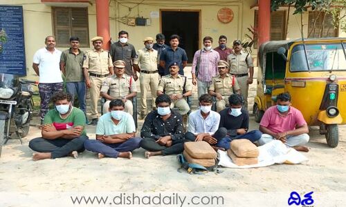 పాలగడ్డ నుంచి మహారాష్ట్రకు గంజాయి సప్లై చేస్తున్న ముఠా అరెస్టు