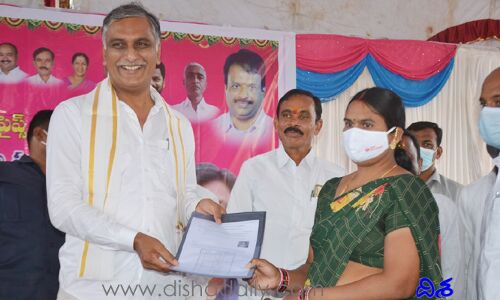 రైతుల మేలు కోసమే ప్రభుత్వ తాపత్రయం: మంత్రి హరీష్ రావు