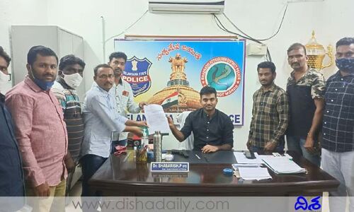 మీడియా స్వేచ్ఛకు భంగం కలిగిస్తే కఠిన చర్యలు