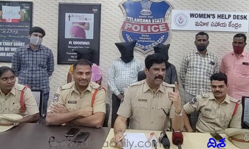 హత్య కేసును ఛేదించిన పోలీసులు.. కారణం అదేనా..?