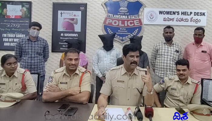 హత్య కేసును ఛేదించిన పోలీసులు.. కారణం అదేనా..? హత్య కేసును ఛేదించిన పోలీసులు.. కారణం అదేనా..?