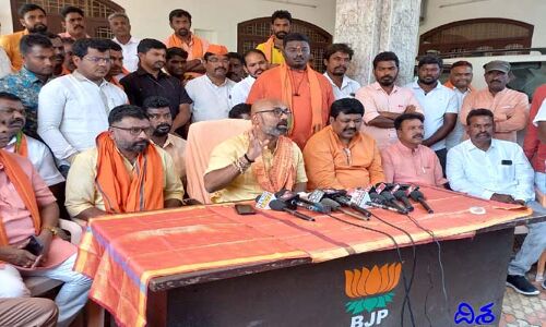 ఆ ఐదు స్థానాల్లో పోలింగ్ పెడితే.. టీఆర్ఎస్ అనాథే : ఎంపీ అరవింద్