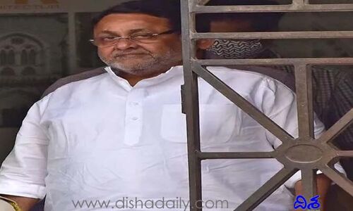 నవాబ్ మాలిక్‌ రాజీనామా చేయాలి: బీజేపీ నేత దేవేంద్ర ఫడ్నవీస్ డిమాండ్