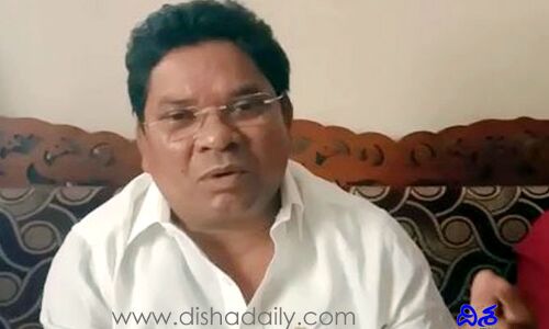 గవర్నర్ రాగానే మంత్రులు మాయం: BJP MP
