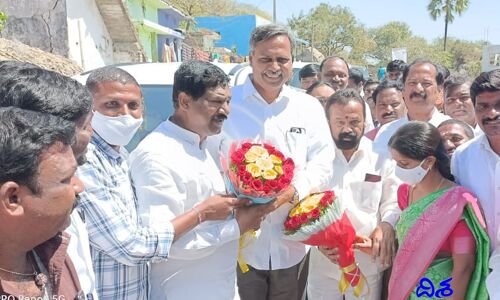 ఆలయ అభివృద్ధికి సమిష్టి కృషి.. ఎమ్మెల్సీ