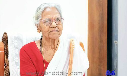 FLASH: మల్లు స్వరాజ్యం‌‌కు అస్వస్థత.. వెంటిలేటర్‌పై చికిత్స