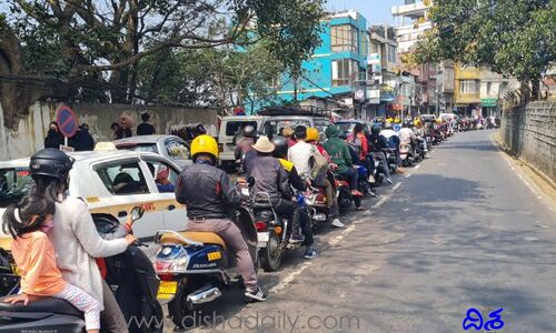 మిజోరాంలో వాహనదారుల క్రమశిక్షణకు నెటిజన్లు ఫిదా
