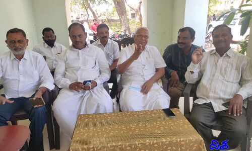 రౌడీయిజానికి గుణపాఠం తప్పదు.. కీలక వ్యాఖ్యలు చేసిన టీఆర్ఎస్ నేతలు