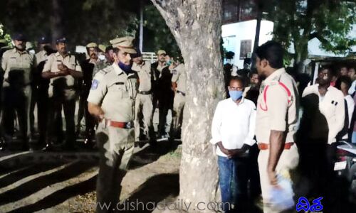 నూతనకల్‌లో కార్డన్ సెర్చ్.. 14 వాహనాలు సీజ్