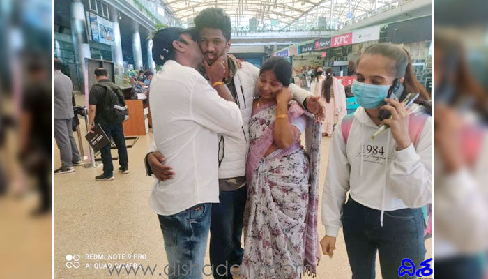 ఉక్రెయిన్ నుంచి పాతబస్తీకి చేరుకున్న రాహుల్ ఉక్రెయిన్ నుంచి పాతబస్తీకి చేరుకున్న రాహుల్