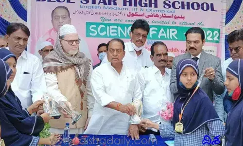 శాస్త్రీయ వైఖరి అలవర్చుకోవాలి : మంత్రి ఇంద్రకరణ్ రెడ్డి