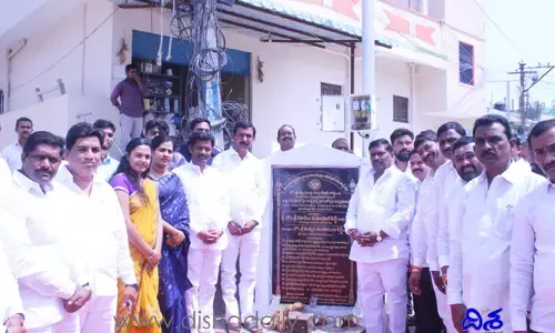 మౌలిక వసతుల కల్పనకు ప్రథమ ప్రాధాన్యం: ఎమ్మెల్యే మహిపాల్ రెడ్డి