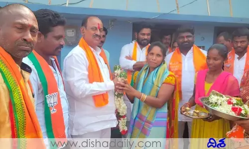 చక్రం తిప్పుతున్న రాణా ప్రతాప్ రెడ్డి.. బీజేపీలోకి భారీగా చేరికలు..