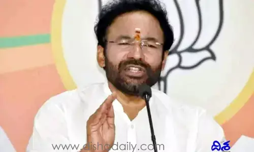 కేసీఆర్‌‌ను పాకిస్తాన్​ఉగ్రవాదులు కూడా కాపాడలేరు