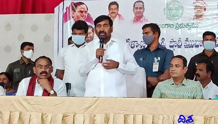 మహిళా భద్రతకు పెద్దపీట వేసిన రాష్ట్రం తెలంగాణ: మంత్రి మహిళా భద్రతకు పెద్దపీట వేసిన రాష్ట్రం తెలంగాణ: మంత్రి