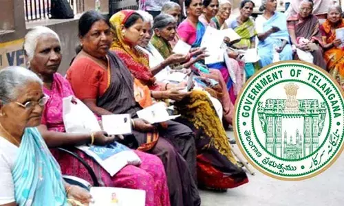 పెన్షనర్లకు ప్రభుత్వం షాక్.. గతేడాది కూడా ఇంతే!