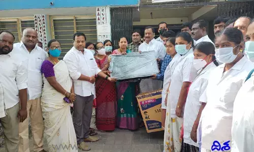మ‌హిళా సంక్షేమానికి కేసీఆర్ పెద్ద‌పీట వేస్తున్నారు: ఎమ్మెల్యే బేతి సుభాష్ రెడ్డి