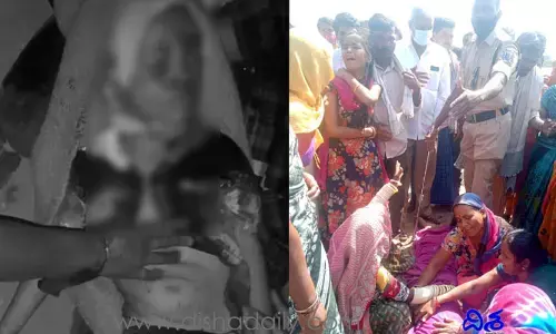 ఘోర ప్రమాదం.. మూడేళ్ల బాలుడు దుర్మరణం