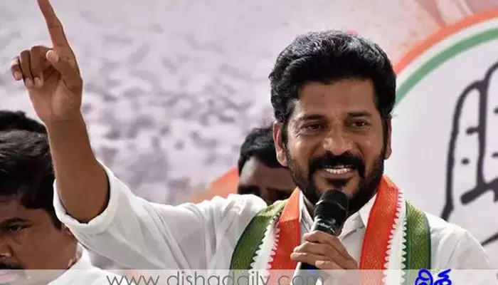 తెలంగాణలో కాంగ్రెస్ వన్ ప్లస్ వన్ ఫార్ములా.. రంగంలోకి ప్రశాంత్ కిషోర్ మాజీ అనుచరుడు తెలంగాణలో కాంగ్రెస్ వన్ ప్లస్ వన్ ఫార్ములా.. రంగంలోకి ప్రశాంత్ కిషోర్ మాజీ అనుచరుడు