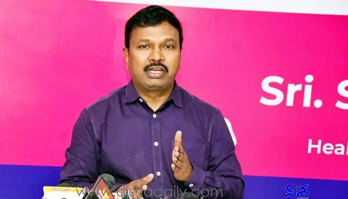 సీఎం కేసీఆర్, మంత్రి హరీష్రావులకు థాంక్స్ చెప్పిన డీహెచ్ సీఎం కేసీఆర్, మంత్రి హరీష్రావులకు థాంక్స్ చెప్పిన డీహెచ్