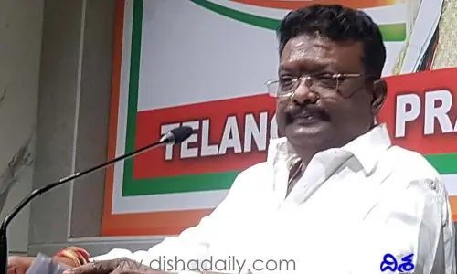 మానవతా దృక్పధంతో టీమ్స్‌ను మూసివేయవద్దు
