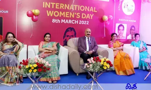 సమిష్టి కృషితో సమాజంలో మార్పు తీసుకురావొచ్చు