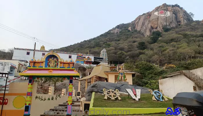 రేపటి నుండి శ్రీ బుగులు వెంకటేశ్వర స్వామి బ్రహ్మోత్సవాలు రేపటి నుండి శ్రీ బుగులు వెంకటేశ్వర స్వామి బ్రహ్మోత్సవాలు