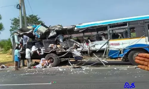 ప్రమాదం జరిగి నాలుగేళ్లైనా.. బాధితులకు పైసల్ రాలే.. టీఆర్ఎస్ కార్యకర్త ట్వీట్