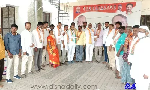 కుటుంబ పాలనకు చరమగీతం పాడాలి: సంకినేని