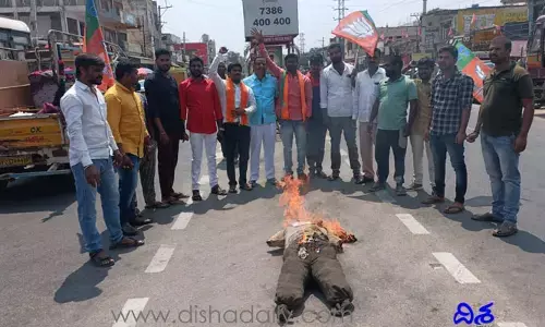 నోటిఫికేషన్ విడుదల విషయంలో యువతకు నిరాశే!