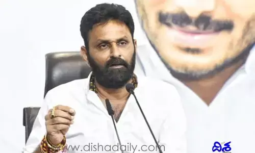 శవ రాజకీయాలు చేయడంలో చంద్రబాబు దిట్ట: మంత్రి కొడాలి నాని