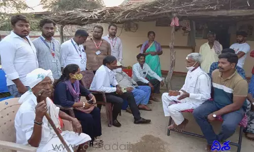 ప్రధాన నిందితులను తప్పించే ప్రయత్నం చేస్తున్నారు