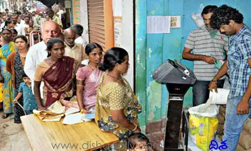 తెలంగాణ వ్యాప్తంగా రేషన్‌ పంపిణీకి బ్రేక్?