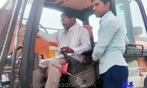 ఆరు నెలల్లో కర్నె తండా లిఫ్ట్ పూర్తి చేస్తాం : మంత్రి నిరంజన్ రెడ్డి