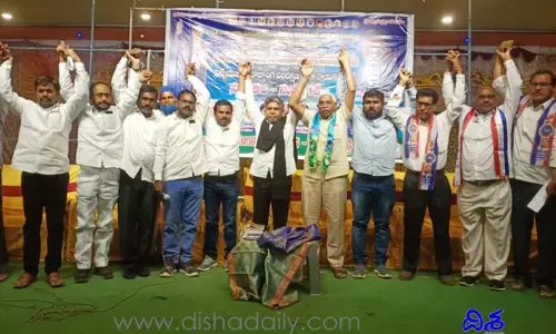 ప్రశ్నించే తత్వం ఉండకూడదనే రాజ్యాంగ మార్పు కోరుకుంటున్న కేసీఆర్: ప్రొఫెసర్ కోదండరాం