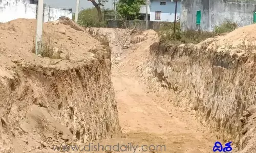 ఇళ్లు ఖాళీ చేయండి.. నిర్వాసిత గ్రామంలో సింగరేణి అధికారులు ఒత్తిళ్లు