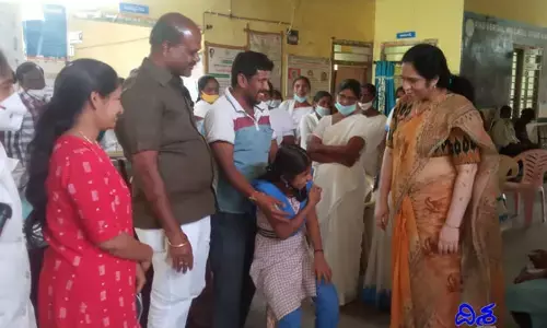 వాక్సిన్ పై అపోహలు వద్దు.. వంద శాతం పూర్తి చేయాలి