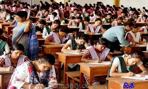 పరీక్షలు వస్తున్నాయి.. ఇంకా పూర్తికాని సిలబస్.. ఎలా మరి..?