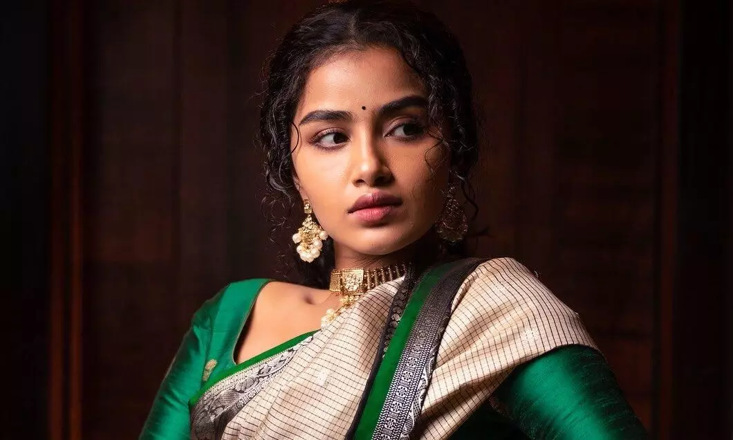 Anupama Parameswaran Super Cute Looks in Saree Anupama Parameswaran Super Cute Looks in Saree